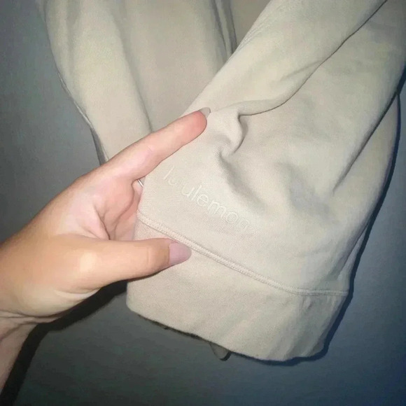 Lululemon Perfectly Oversized Crew - Picture 5 of 6